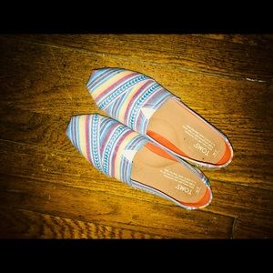 Colorful Toms